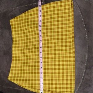 NWT Urban Outfitters Gretchen yellow plaid mini skirt Size XS